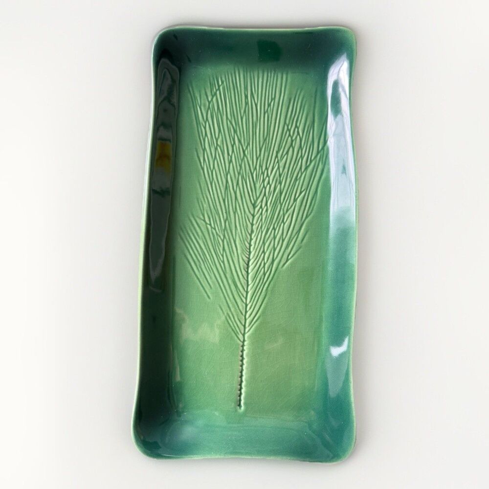Kay‎ Wayne Signed Studio Art Pottery Pine Needle Branch Green Serving Tray 13x7”